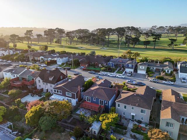 114 Garden Lane, Daly City CA: https://media.crmls.org/mediaz/07403f6b-c4d9-4e59-9a82-e2145d61c95d.jpg