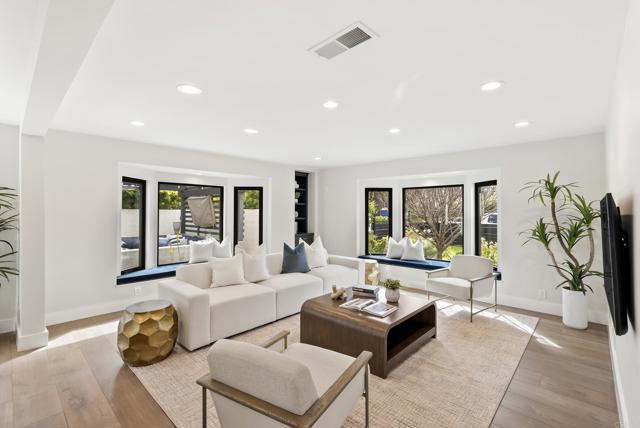 314 S Nardo Ave, Solana Beach CA: https://media.crmls.org/mediaz/07410434-05cf-4e05-864f-e7b7ede50a77.jpg