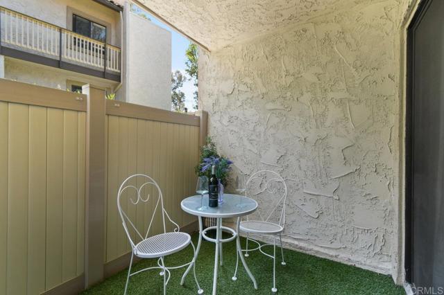 Detail Gallery Image 15 of 27 For 9959 Azuaga St #I-105,  San Diego,  CA 92129 - 2 Beds | 2 Baths