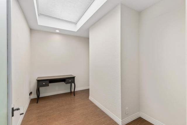 81 Camino Arroyo Place, Palm Desert CA: https://media.crmls.org/mediaz/07417859-defc-4b65-8a05-1dee3d3bef61.jpg