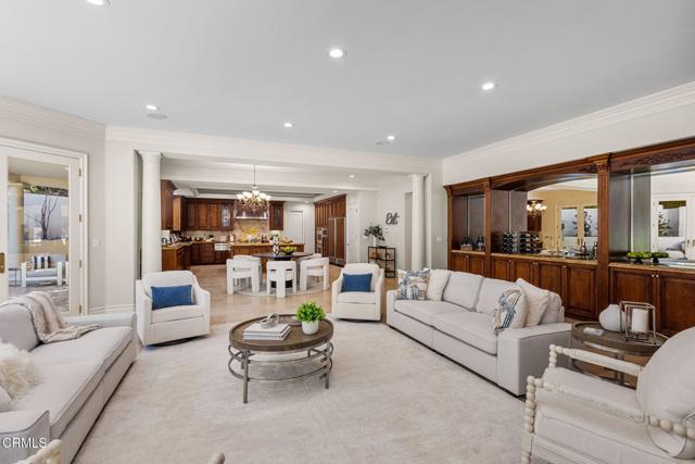 Detail Gallery Image 32 of 50 For 4080 Dover Rd, La Canada Flintridge,  CA 91011 - 5 Beds | 6/1 Baths