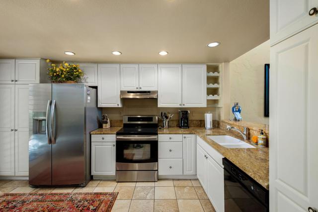 80601 Oak Tree, La Quinta CA: https://media.crmls.org/mediaz/0742c37e-5218-494c-874e-a3abd711cc05.jpg