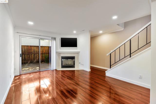5333 Park Highlands Blvd, Concord CA: https://media.crmls.org/mediaz/0742ea13-86d2-4fcd-b62f-74a7e6e2de4c.jpg
