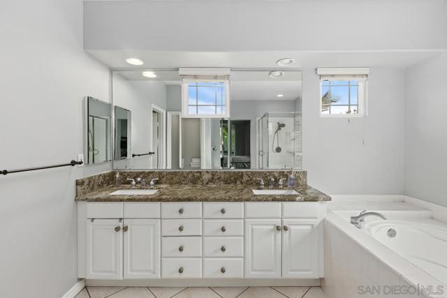 1387 S Creekside Dr, Chula Vista CA: https://media.crmls.org/mediaz/0746c728-bba9-4eee-88b6-0ad888feb68c.jpg