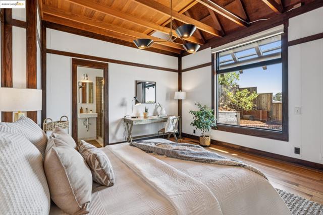 690 PANORAMIC WAY, Berkeley CA: https://media.crmls.org/mediaz/07473019-8536-4b04-b8e0-5a770179e69f.jpg