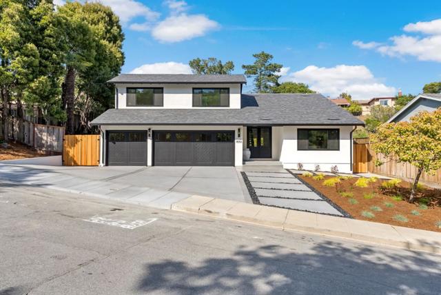 1556 Cherrywood Drive, San Mateo CA: https://media.crmls.org/mediaz/0747a8bc-7ea3-4d8a-a94d-76f2c50e1a02.jpg
