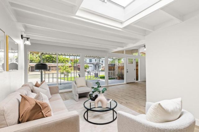 18844 Arata Way, Cupertino CA: https://media.crmls.org/mediaz/0747fd3e-89df-412e-95c7-5c3d476cf470.jpg