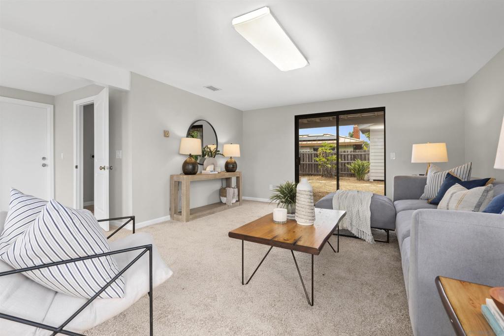 MLS #250034294SD img 12