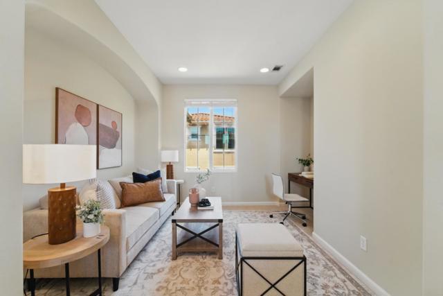 5109 Campion Drive, San Ramon CA: https://media.crmls.org/mediaz/0748bc3a-01aa-49e6-b3c8-c4b5f2adae5b.jpg