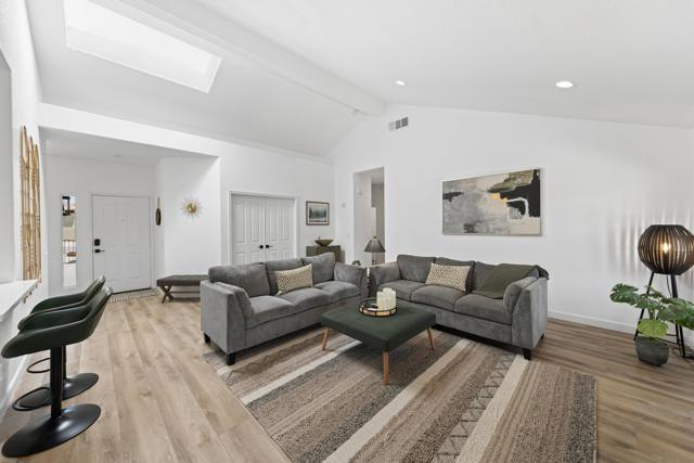 78635 Villeta Drive, La Quinta CA: https://media.crmls.org/mediaz/0749b727-1ade-437d-93a2-0289bf820cf4.jpg