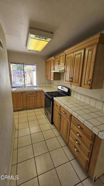 962 Lighthouse Way, Port Hueneme CA: https://media.crmls.org/mediaz/074a4fb3-a311-4f05-91da-9fad52aa1a2b.jpg