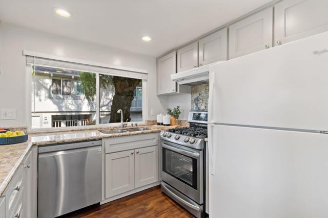 20179 Northwest Square, Cupertino CA: https://media.crmls.org/mediaz/074d156a-92b2-494f-a904-8f0591145816.jpg