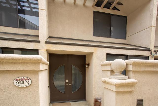 Image 21 of 31 For 922 Sealane Drive B