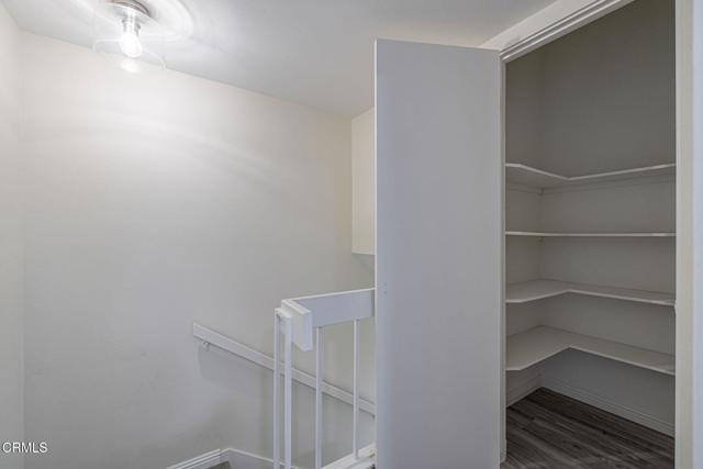 Detail Gallery Image 34 of 48 For 22239 1/4 Erwin St, Woodland Hills,  CA 91367 - 2 Beds | 2 Baths