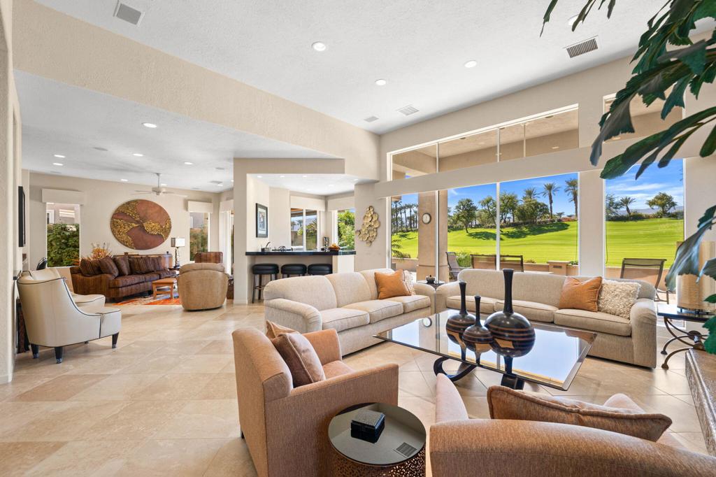 MLS #219138579DA image #16