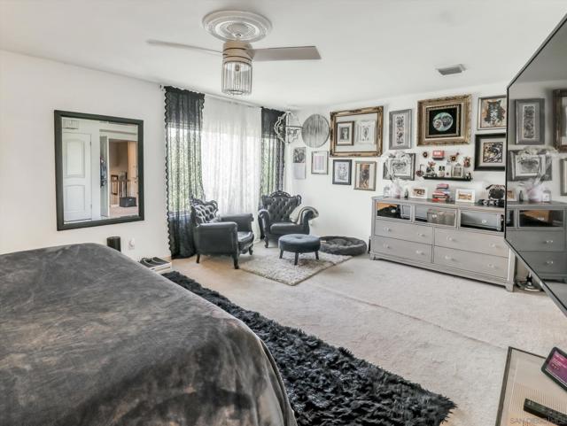 4804 La Villa Marina, Marina del Rey CA: https://media.crmls.org/mediaz/0751d6c0-8dc3-482b-b04c-9a301e215073.jpg