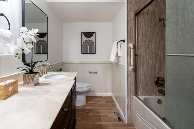 4406 Sugarland Ct, Concord CA: https://media.crmls.org/mediaz/0752de92-4cb8-407d-806e-c790b1425d83.jpg