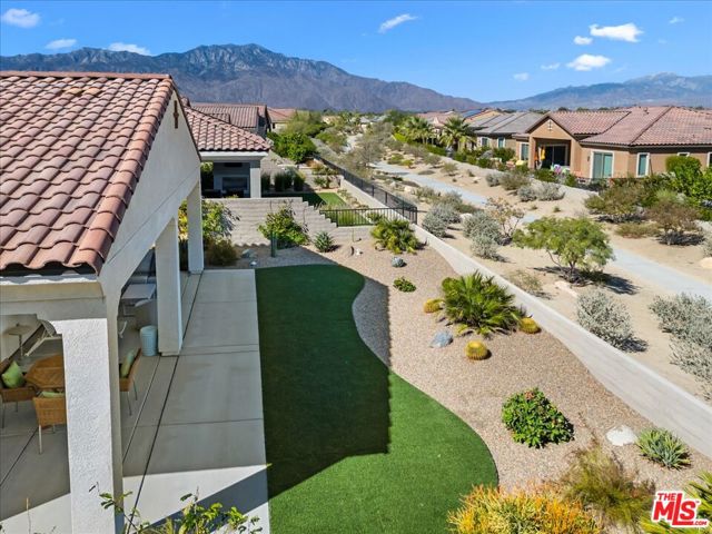86 Burgundy, Rancho Mirage CA: https://media.crmls.org/mediaz/0753ce65-6c22-4189-a861-ca7753595d4c.jpg