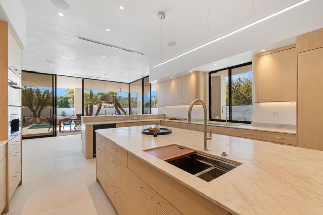 71000 Tamarisk Lane, Rancho Mirage CA: https://media.crmls.org/mediaz/0753f7ac-e356-445b-921e-48660b199069.jpg