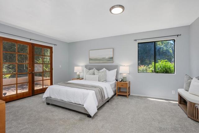 14210 Tierra Bonita Road, Poway CA: https://media.crmls.org/mediaz/075431af-b8e5-40e9-8194-6101adb66c15.jpg
