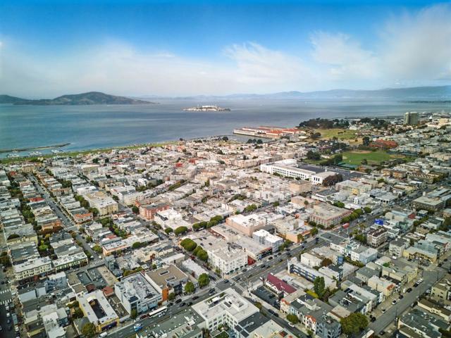 3208 Pierce Street, San Francisco CA: https://media.crmls.org/mediaz/0754dd4f-6ede-4e06-aeb9-b86ae8cc8b81.jpg