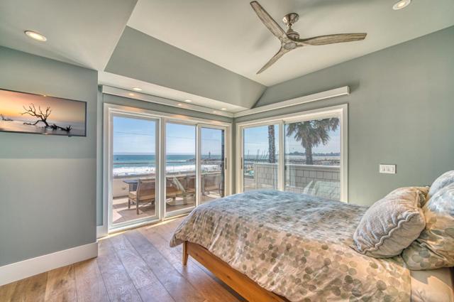 2601 E Cliff, Santa Cruz CA: https://media.crmls.org/mediaz/0755001d-da2c-4d89-b26f-0e0919a321b3.jpg