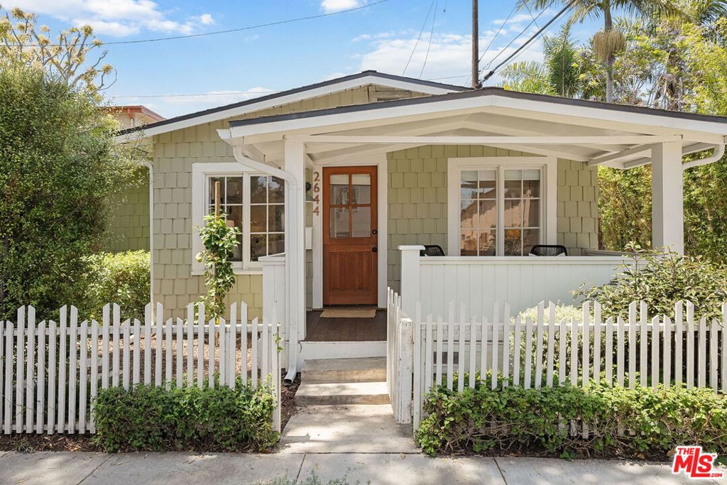 2644 5th Street
