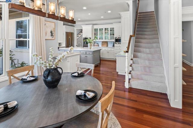 1137 Via Di Salerno, Pleasanton CA: https://media.crmls.org/mediaz/0755e28c-a6cb-4af1-a5a3-609556b0e3ab.jpg