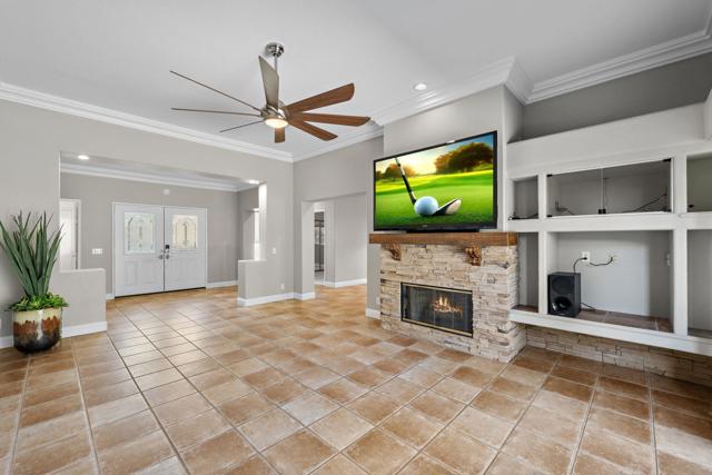 48543 Via Encanto, La Quinta CA: https://media.crmls.org/mediaz/0756c24f-790a-417f-8df5-c9af25f832e0.jpg