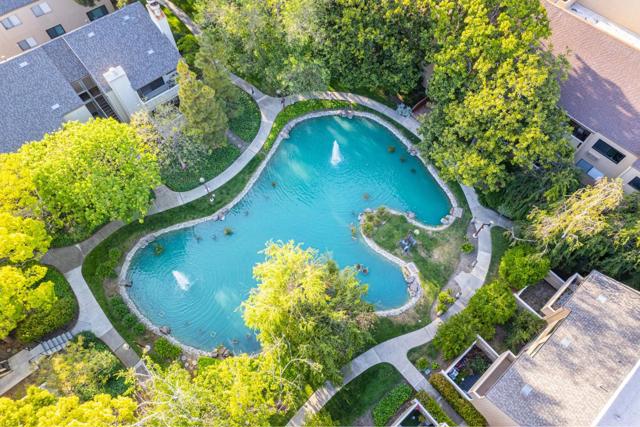 952 Kiely Boulevard, Santa Clara CA: https://media.crmls.org/mediaz/0757033a-7c81-4b38-a3bd-4acc5871f5c9.jpg