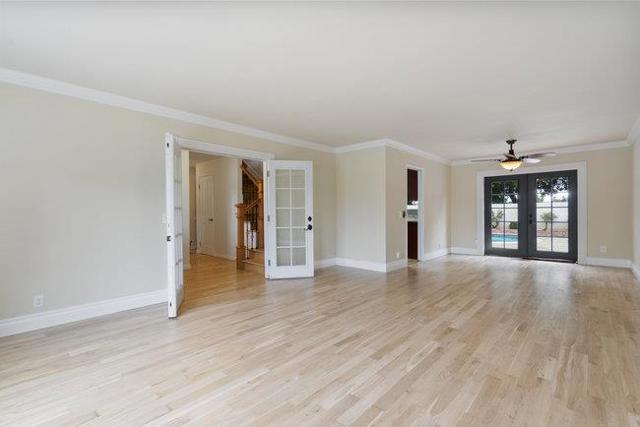 890 Greenwich Drive, Gilroy CA: https://media.crmls.org/mediaz/0757eb9b-8d2a-48da-9a1e-a9b5e4cf596b.jpg