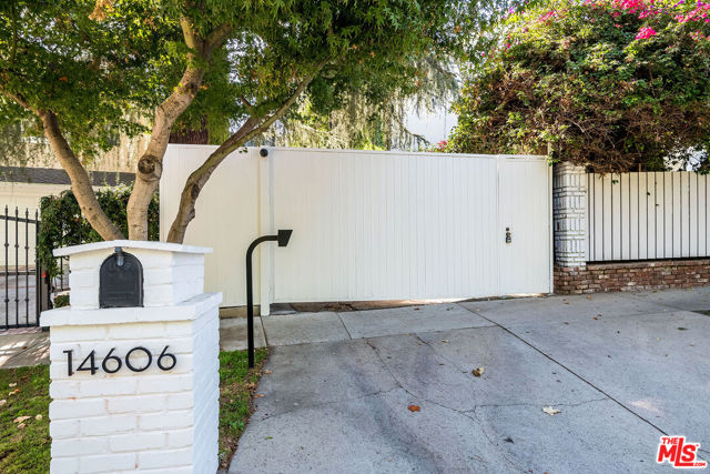 14606 Sutton Street, Sherman Oaks, California 91403, 5 Bedrooms Bedrooms, ,1 BathroomBathrooms,Single Family Residence,For Sale,Sutton,24456127