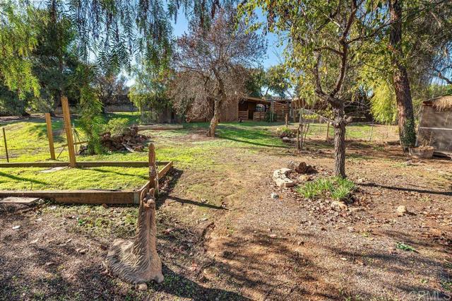 Detail Gallery Image 39 of 49 For 4088 Nabal Dr, La Mesa,  CA 91941 - 4 Beds | 3 Baths