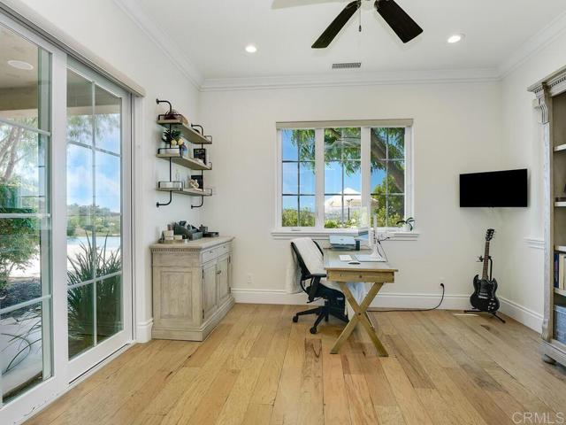 32110 Dos Ninas, Bonsall CA: https://media.crmls.org/mediaz/0759b1d0-6da1-4525-bc1b-7ee9cb2c69c2.jpg