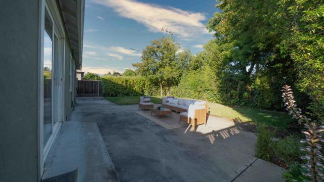 1091 Essex Avenue, Sunnyvale CA: https://media.crmls.org/mediaz/075a0e70-19e7-4221-a0fd-7a64a5f01e70.jpg