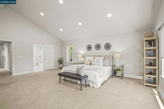 219 Nottingham Pl, Danville CA: https://media.crmls.org/mediaz/075ba066-5d85-47fe-8ef6-c3e026b72f07.jpg