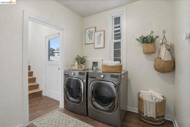 3114 california, Berkeley CA: https://media.crmls.org/mediaz/075e472b-ad35-4cf1-b0ac-87bc2d5552e3.jpg