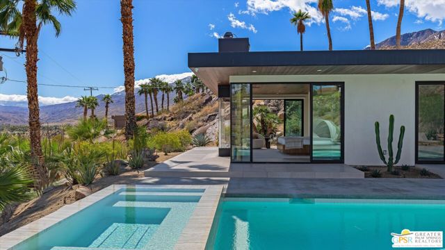 2481 Cahuilla Hills Drive, Palm Springs, CA 92264