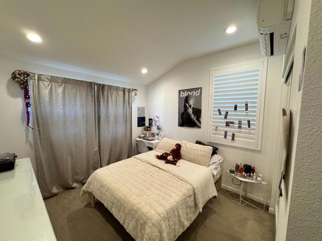 5808 Nugget Way, Dublin CA: https://media.crmls.org/mediaz/07612716-8b85-477a-8f9f-74e3973b07fc.jpg