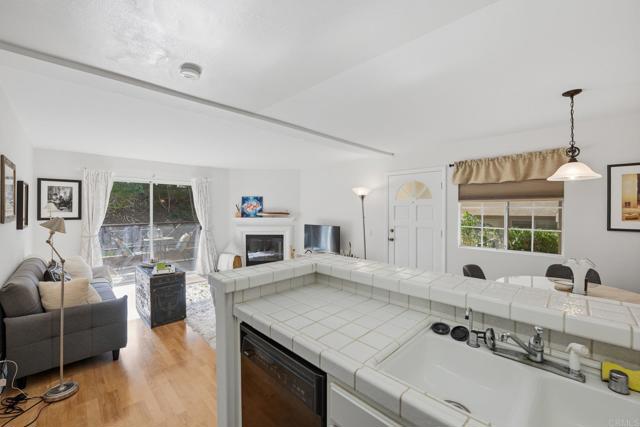 Detail Gallery Image 13 of 34 For 3211 Sirena Vista Way #116,  Carlsbad,  CA 92009 - 1 Beds | 1 Baths