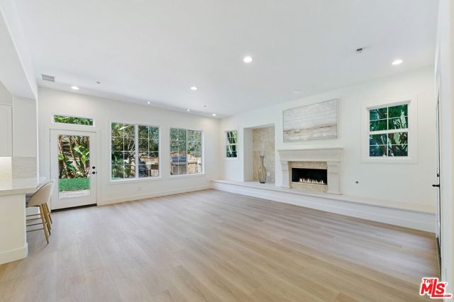 367 Loire Valley Drive photo 12