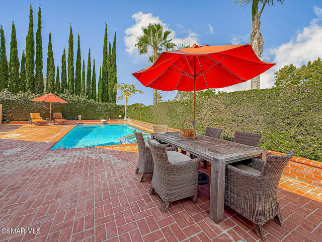 2848 Bayham Cir, Thousand Oaks CA: https://media.crmls.org/mediaz/0764a83f-72a9-4813-b2c7-08c0bd1453a4.jpg