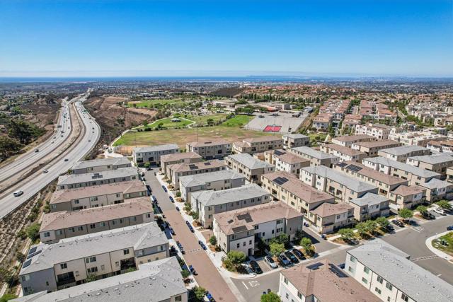 Image 43 of 50 For 5265 Beachfront Cove Street