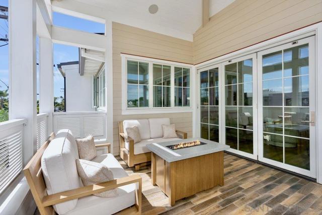 Image 21 of 75 For 478 Orange Ave