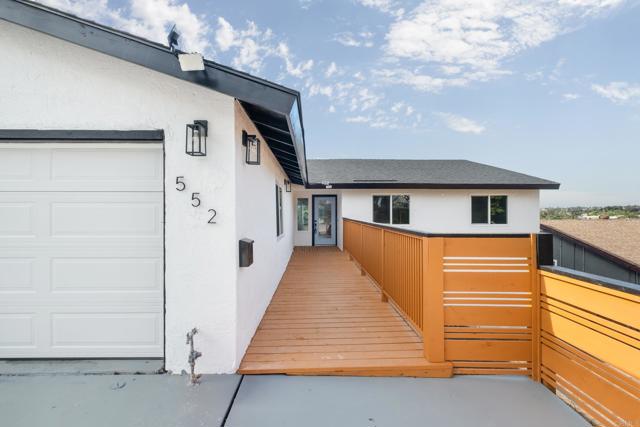 Image 28 of 44 For 552 Felicita Avenue