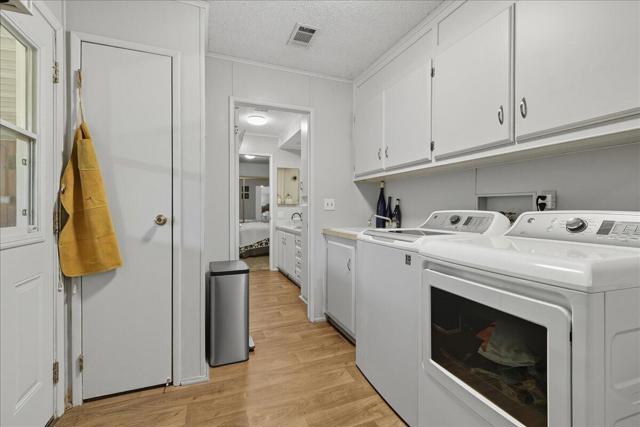 73974 Zircon W Circle, Palm Desert CA: https://media.crmls.org/mediaz/0769fb73-4acd-40af-b0b3-af33d453a54c.jpg