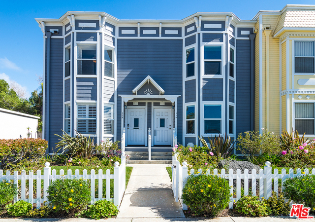 112 MONTEREY Boulevard, Hermosa Beach, California 90254, 2 Bedrooms Bedrooms, ,2 BathroomsBathrooms,Residential,Sold,MONTEREY,17207340