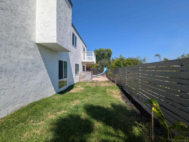 9347 Kahlua Way, Spring Valley CA: https://media.crmls.org/mediaz/076a251a-ed16-44f8-af4c-77fa8e1d2b28.jpg