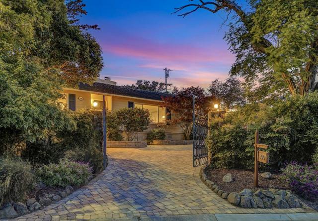500 South Road, Belmont CA: https://media.crmls.org/mediaz/076c13e2-cf8d-48db-bd7a-587dbf2fb759.jpg