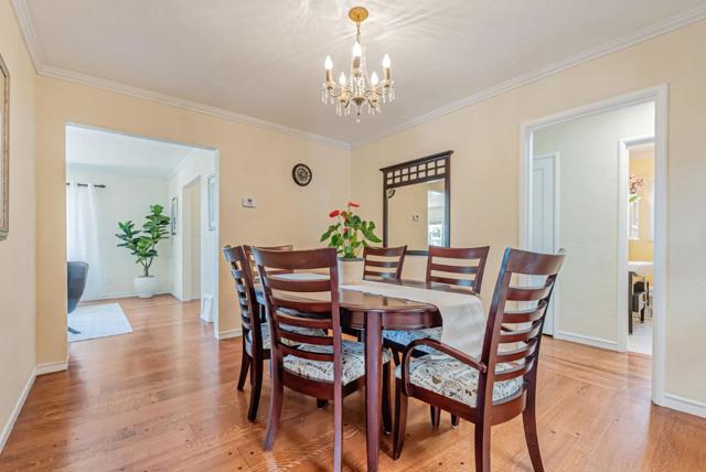 604 Key Boulevard, Richmond CA: https://media.crmls.org/mediaz/076c60b4-df06-438a-9f16-c5c522818fa3.jpg